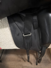 Load image into Gallery viewer, 17” Riveria Domina Dressage Saddle