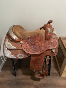 17” Showman Western Saddle