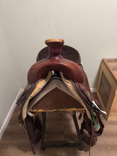 Load image into Gallery viewer, 16” Big Horn Western Saddle