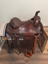 Load image into Gallery viewer, 16” Simco Western Saddle