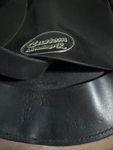 Load image into Gallery viewer, 17” Custom Advantage Monoflap Dressage Saddle