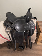 Load image into Gallery viewer, 15” Western Saddle