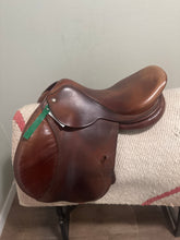 Load image into Gallery viewer, 17” Custom Jump Saddle