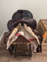 Load image into Gallery viewer, 17” High Horse Daisetta Hybrid Western Saddle