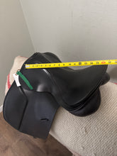 Load image into Gallery viewer, 16.5” JRD Concord Dressage Saddle