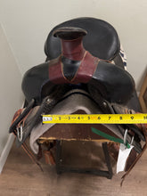 Load image into Gallery viewer, 16.5” Abetta Hybrid Western Saddle XX