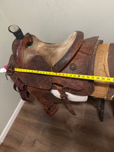 Load image into Gallery viewer, 15.5 Billy Cook Western Rope Saddle