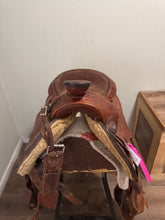Load image into Gallery viewer, 15” MacPherson Equitation Western Saddle