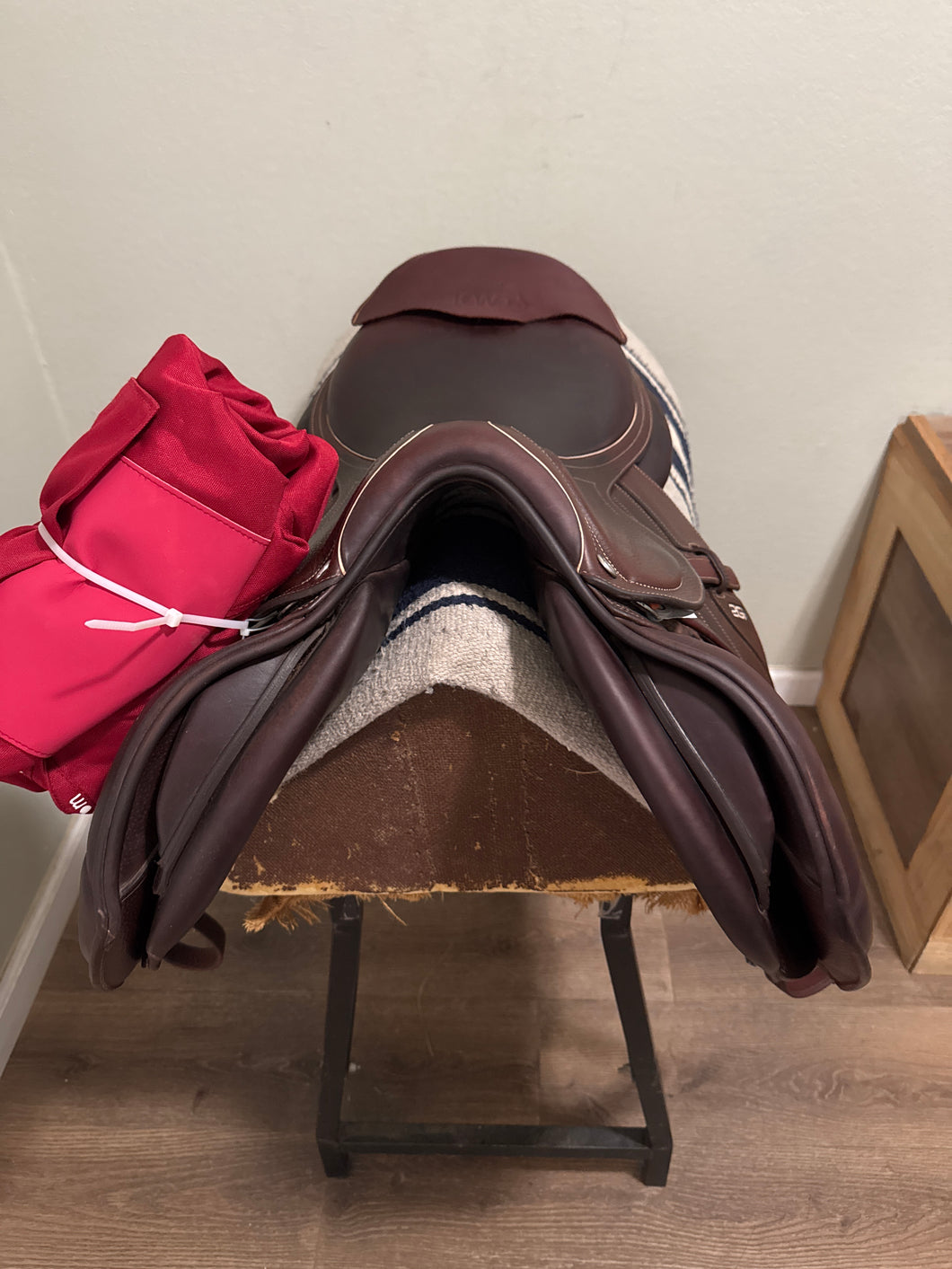 17.5” CWD 2022 SE3 Jump Saddle