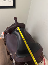 Load image into Gallery viewer, 17” High Horse Daisetta Hybrid Western Saddle