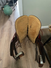 Load image into Gallery viewer, 15.5” Bonney The Dalles Western Saddle