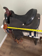 Load image into Gallery viewer, 16.5” Abetta Hybrid Western Saddle XX