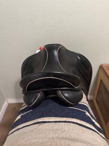 17.5” JRD Bella Dressage Saddle