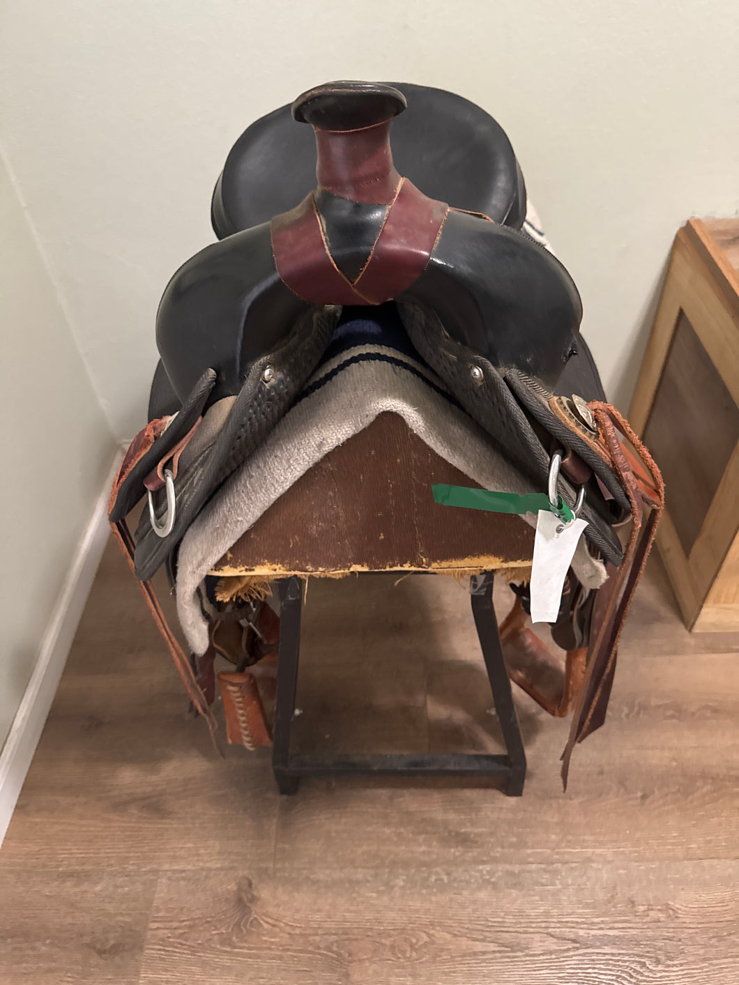 16.5” Abetta Hybrid Western Saddle XX
