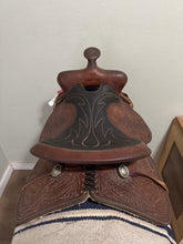 Load image into Gallery viewer, 15” Simco Western Saddle