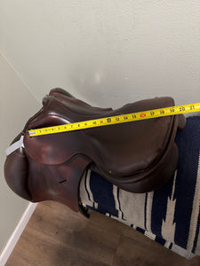 19” Lariche Event Saddle