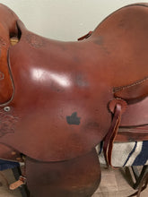 Load image into Gallery viewer, 15.5” Bonney The Dalles Western Saddle