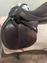 Load image into Gallery viewer, 16.5 Loxley Bliss English Saddle