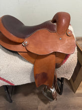 Load image into Gallery viewer, 16” Adjustable Endurance Saddle