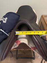 Load image into Gallery viewer, 18” Prestige X Advanced Monoflap  Saddle