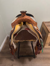 Load image into Gallery viewer, 16” Circle Y Show Saddle