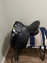 Load image into Gallery viewer, 18” Trilogy Dressage Saddle