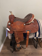 Load image into Gallery viewer, 14.5” Teskey Barrel Saddle