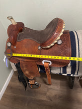 Load image into Gallery viewer, 14.5” Teskey Barrel Saddle