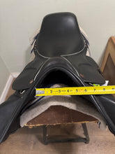 Load image into Gallery viewer, 18” Fluffs Custom Event Saddle