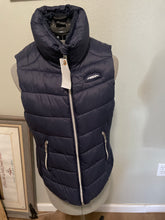 Load image into Gallery viewer, Med Navy Weatherbeeta Dion Puffer Vest