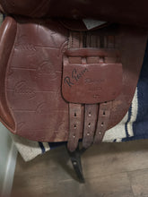 Load image into Gallery viewer, 17” Rodrigo Pessoa Jump Saddle