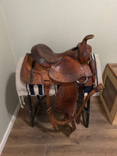 Load image into Gallery viewer, 15” Textan Hereford Western Saddle