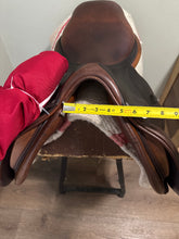 Load image into Gallery viewer, 17.5” CWD AP English Saddle 2014