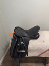 Load image into Gallery viewer, 17” Revere Dressage Saddle