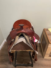 Load image into Gallery viewer, 15” Dakota Saddlery Western Saddle