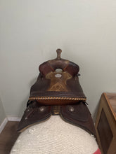 Load image into Gallery viewer, 14” Double J Western Barrel Saddle