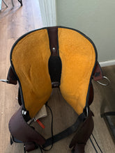 Load image into Gallery viewer, 17” Circle Y Park and Trail Endurance Saddle