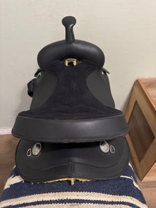 16” Wintec Synthetic Western Saddle