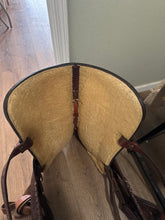 Load image into Gallery viewer, 15” Victor Quality Western Saddle
