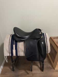 17” Prestige 2000 Dressage Saddle