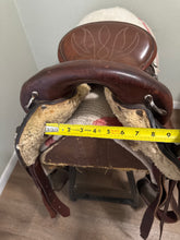 Load image into Gallery viewer, 15” Sharon Saares Endurance Saddle