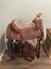 Load image into Gallery viewer, 16” Trails End Jim Kelly Western Saddle