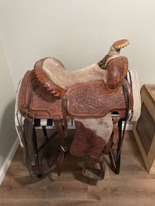 16” Trails End Jim Kelly Western Saddle