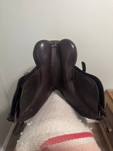 Load image into Gallery viewer, 16.5 Loxley Bliss English Saddle
