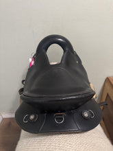 Load image into Gallery viewer, 15.5” Specialized Adjustable Endurance Saddle