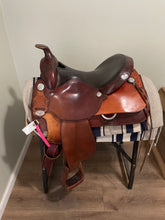 Load image into Gallery viewer, 15” Western Saddle