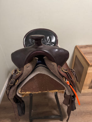 17.5” Tucker 260 2002 Western Saddle