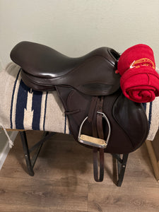 17.5” Albion Kontact English Saddle