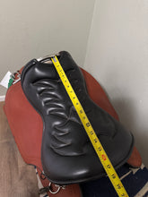 Load image into Gallery viewer, 16” Kevin Parrish Endurance Saddle