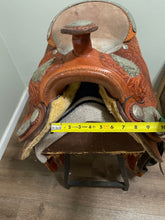 Load image into Gallery viewer, 16” Circle S Tooled Western Saddle